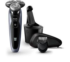 Philips Series 9000 S9111/31 electric razor Acasă