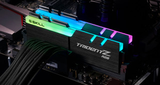 G.Skill Trident Z RGB F4-2666C18D-64GTZR module de memorie 64 Giga Bites 2 x 32 Giga Bites DDR4 2666 MHz PC