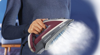 Tefal FV6870 Smart Protect+ steam iron Acasă