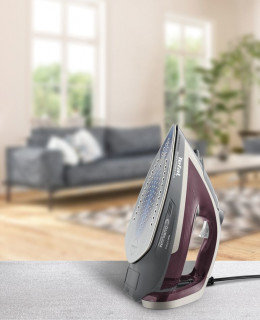 Tefal FV6870 Smart Protect+ steam iron Acasă