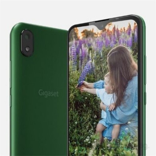 Gigaset GS110 6,1" LTE 1/16GB Dual SIM British Racing Green Green smart phone Mobile