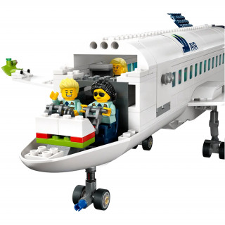 LEGO City: Avion de pasageri (60367) Jucărie