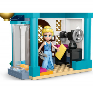 LEGO Disney Princess: Aventura la piata a printesei Disney (43246) Jucărie