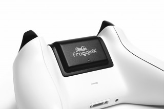 Froggiex FX-XB-B1-B Xbox One Battery Pack (Black) Xbox Series